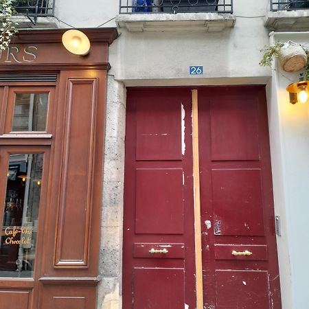 Cosy 2 Pieces Typiquement Parisien A Notre-Dame Apartman Kültér fotó