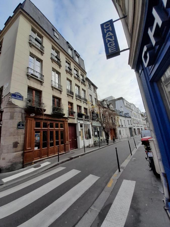 Cosy 2 Pieces Typiquement Parisien A Notre-Dame Apartman Kültér fotó