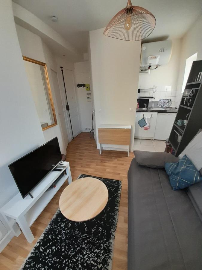 Cosy 2 Pieces Typiquement Parisien A Notre-Dame Apartman Kültér fotó
